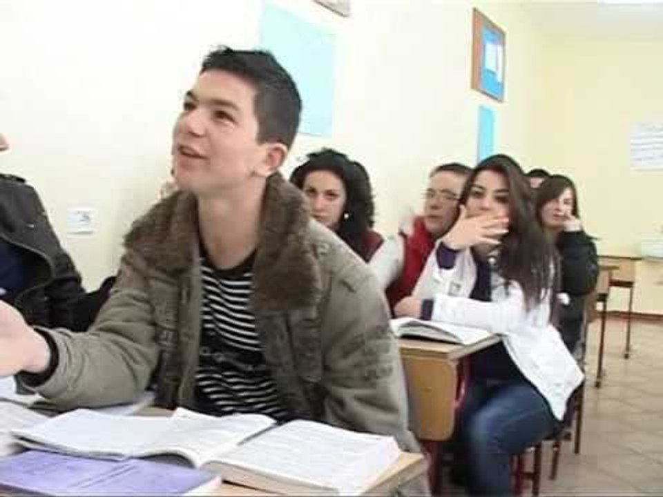PROVIMI I SHTETIT MESUESIT E RINJ I NENSHTROHEN PER HERE TE PARE KETE VIT LAJM