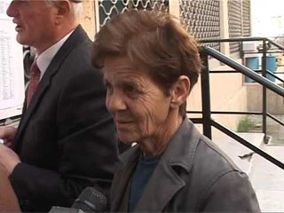 KAOSI ME PENSIONET VIJON PENSIONISTET NE KERKIM TE EMRAVE TE TYRE NE LISTAT E POSTES LAJM