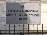 GJYKATA E TIRANES NIS PROCESI PER SHKARKIMIN NGA DETYRA TE GJENERALEVE LAJM