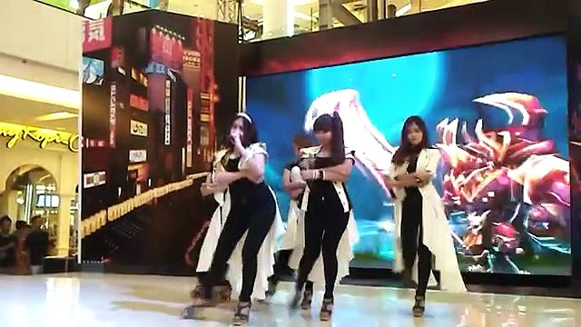 [Fancam] S.O.S - Tik Tok @Living World 140629