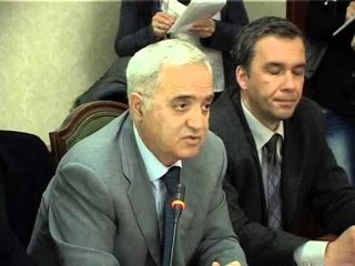 ALARMI PER KANCERIN SHEFI I SPITALIT DHE MINISTRIA KONTRADIKTE NE SHIFRA LAJM