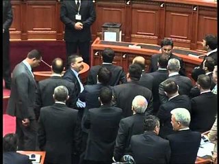 KANDIDATURA E VISHES RAMA SQARON ARSYET PSE PS MBESHTETI AVOKATIN E MEDIUT LAJM