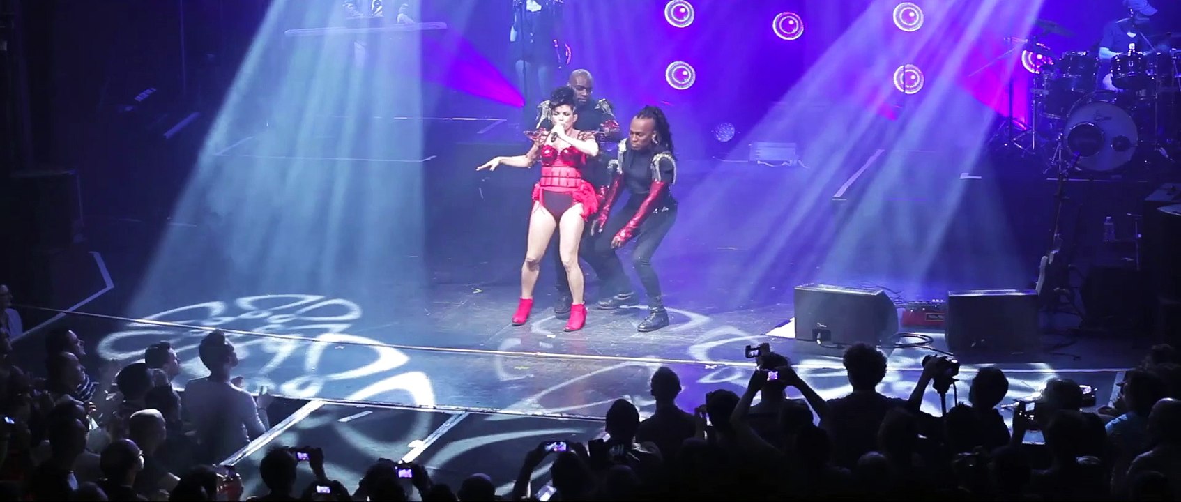 Ysa Ferrer - D'un Peu live