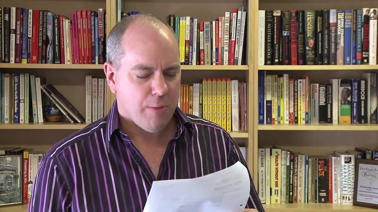 How To Write A Resume - Our Top 5 Resume Tips That Will Get You The Interview