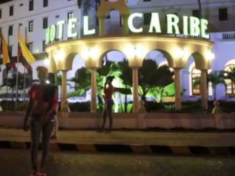 PUBLIKOHEN FOTOT ZBULOHET PROSTITUTA E SKANDALIT ME ROJET E OBAMES LAJM