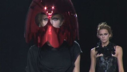 Giles: Spring 2009 Ready-to-Wear