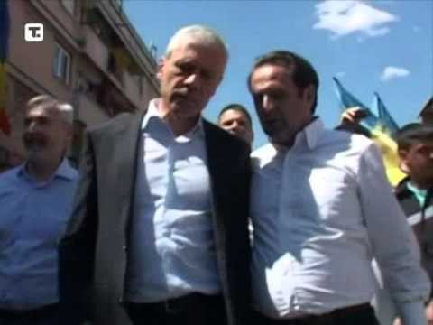 FUSHATA NE SERBI TADIÇ KRYESON SONDAZHET PERPARA KANDIDATIT NIKOLIÇ LAJM