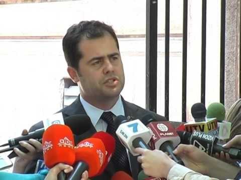 BLLOKOHET REFORMA PD NUK ESHTE DAKORD ME HAPJEN E MATERIALEVE ZGJEDHORE LAJM