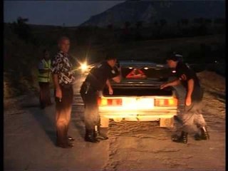 NGJARJE E SHEMTUAR GRABITEN 3 TURISTE ÇEKE NE FSHATIN UJMISHT NE KUKES LAJM