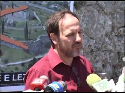 KALAJA E LEZHES STUDIUESIT PROTESTOJNE KUNDER NISMES SE QEVERISE LAJM