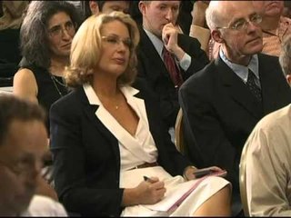 TERHIQET GINGRICH KANDIDATI REPUBLIKAN TASHME DO TE MBESHTESE ROMNEYN LAJM