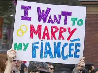 PROTESTE NE AUSTRALI HOMOSEKSUALET KERKOJNE TE DREJTEN PER TU MARTUAR LAJM