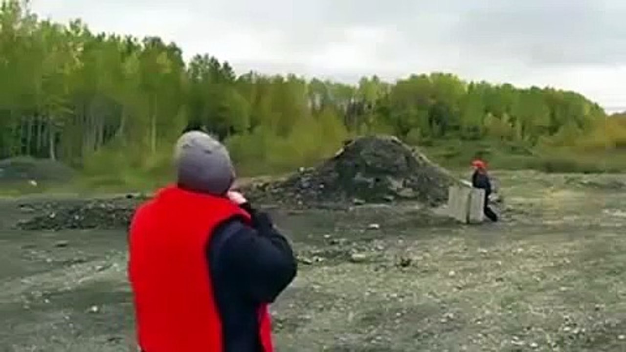 Дураки  и  оружие