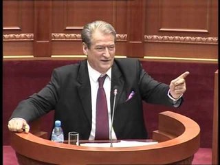 ZGJEDHJA E PRESIDENTIT ME 30 MAJ VOTIMI I PARE PERPLASJE E ASHPER NE KUVEND LAJM
