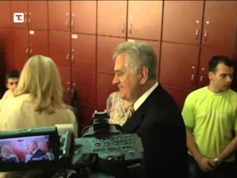 QEVERIA E RE SERBE NIKOLIC DO TE TAKOHET TE HENEN ME TADIC LAJM