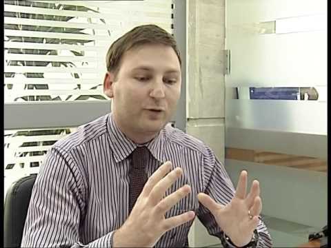 CMIMI I NAFTES NE BURSEN NDERKOMBETARE ULET 20% NE SHQIPERI VETEM 5% LAJM