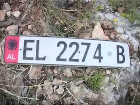 HETIMI I AUTOBUSIT POLICIA ENDE NUK E KA NXJERRE AUTOMJETIN NGA GREMINA LAJM
