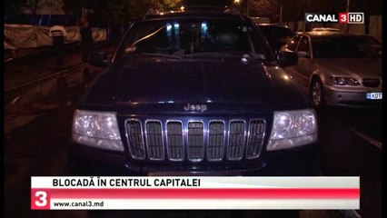 QINDRA PERSONA BLLOKOJNE RRUGET NE SHENJE PROTESTE NE KISHINJEV TE MOLDAVISE LAJM