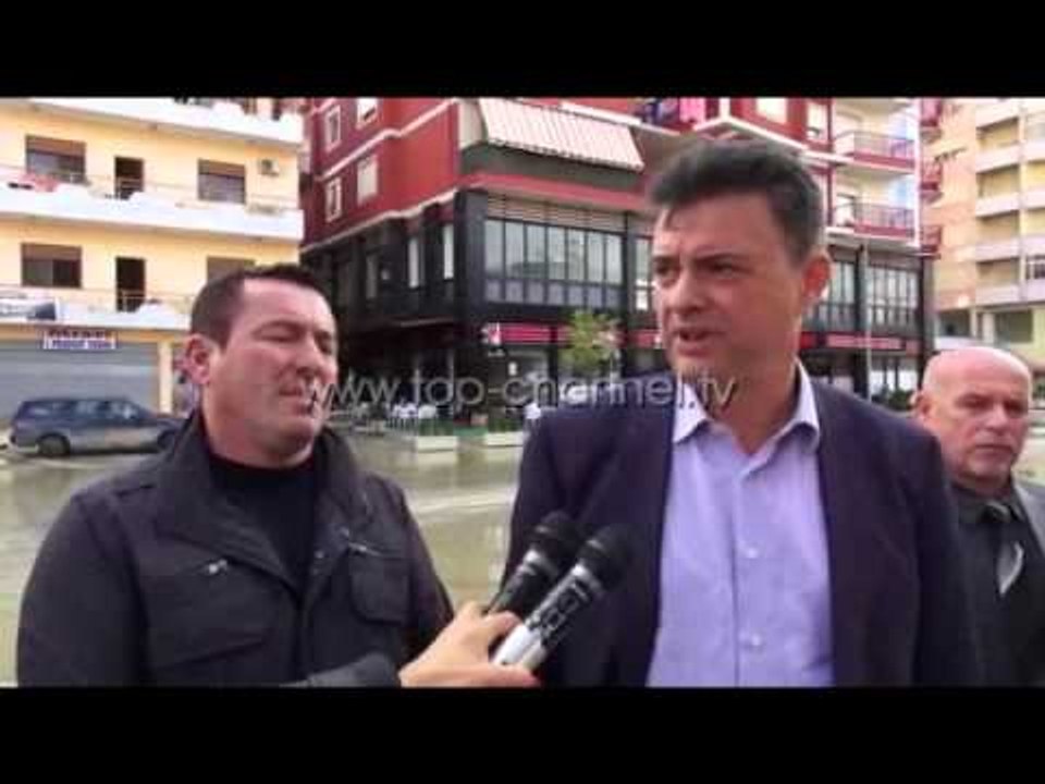 Ristani viziton zonat e përmbytura në Fier dhe Vlorë - Top Channel Albania - News - Lajme