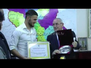 Armando Sadiku, "mirënjohja e qytetit të Elbasanit" - Top Channel Albania - News - Lajme