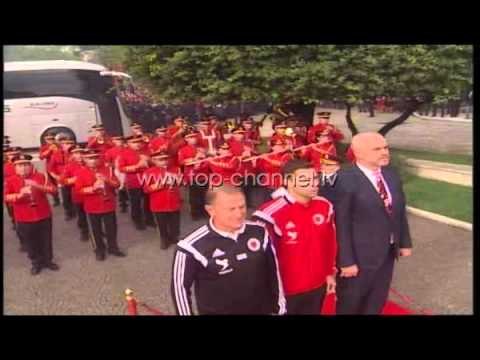 “Ëndrra e madhe shqiptare realizohet…” - Top Channel Albania - News - Lajme