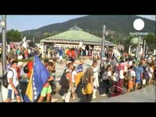 MASAKRA E SREBRENICES BOSNJA PERKUJTON 17 VJETORIN E GENOCIDIT SERB LAJM