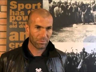 ZIDANE TRAINER LEGJENDA FRANCEZE DREJTON TASHME TE RINJTE E REALIT LAJM
