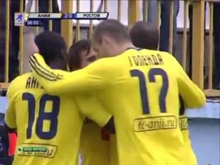 VAR KEPUCET NE GOZHDE ROBERTO CARLOS LE FUTBOLLIN NE MOSHEN 39 VJEÇARE LAJM