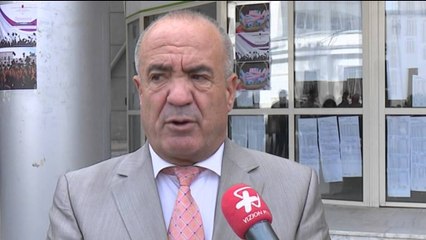 STUDENTET SYNOJNE GJERMANINE,INFERMIERET E ARDHSHEM NISIN MESIMIN E GJUHES LAJM