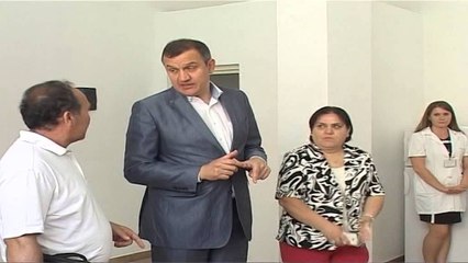 Download Video: MINISTRI BEQAJ HEDH POSHTE AKUZAT E PD, “AKSIONET E KOMPANISE I SHITA QE NE VITIN 2013” LAJM