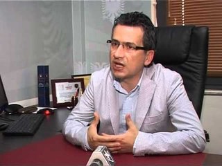 ALEANCA KUQ E ZI NE KOALICION VETEM ME PARTI QE KANE FRYME PATRIOTIKE LAJM