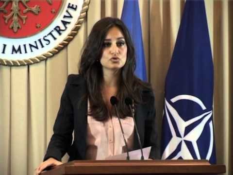 REAGON KRYEMINISTRIA RAMA MBRON PASURITE E PALIGJSHME TE MILIARDEREVE TE PS LAJM