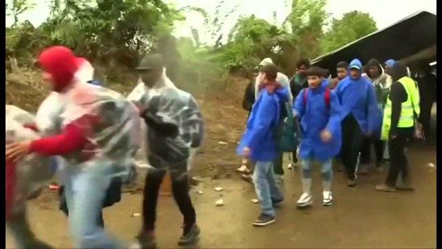 TJETER TRAGJEDI ME EMIGRANTE NE DETIN EGJE, HUNGARI MBYLL KUFIRIN ME KROACINE LAJM