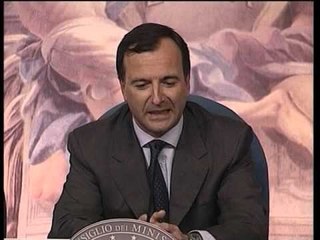 KREU I RI I NATOS FRANKO FRATINI KANDIDAT PER TE ZEVENDESUAR RASMUSEN LAJM