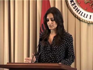 REAGON KRYEMINISTRIA RAMA PO BEN BLLOF ME ÇESHTJEN E REKLAMAVE SHTETERORE LAJM