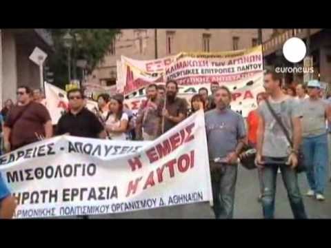 MERKEL VIZITON GREQINE ATHINA BLINDOHET ME POLICE NE PRAG TE VIZITES SE KANCELARES LAJM