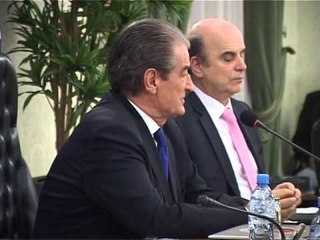 HIMNI KOMBETAR BERISHA SYGJERON PERFSHIRJEN E VARGJEVE PER ZOTIN LAJM