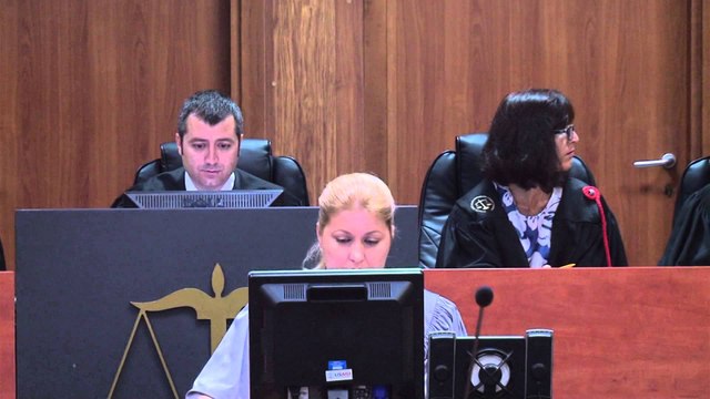 DOSJA LAZARATI 2014 . GATE MAHMUTAJ KERKON GJYKIM TE SHKURTUAR