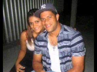 MOTRA E HULK SULMUESIT I RREMBEJNE MOTREN 27 VJEÇARE NE BRAZIL LAJM