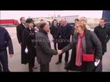 Francë, çadra me ngrohje për refugjatët në Kalais - Top Channel Albania - News - Lajme