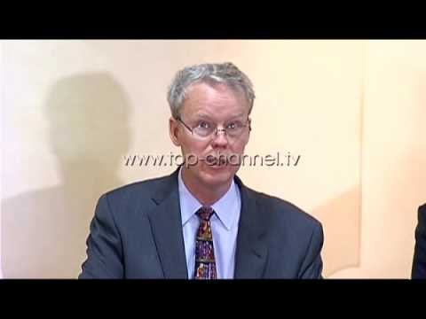 Prishtinë, Delawie takon Veselin - Top Channel Albania - News - Lajme