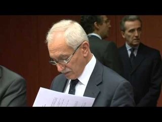 EUROGROUP PER GREQINE I JEPEN EDHE 2 VJET KOHE PER REDUKTIMIN E BORXHIT LAJM