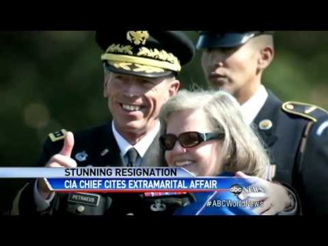 SHEFI I CIA PETRAEUS JEP DOREHEQJEN PER SHKAK TE NJE LIDHJEJE JASHTE MARTESE LAJM