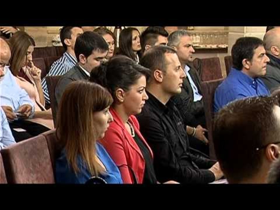 TE REJAT E FUNDIT NGA TEKNOLOGJIA,PESE KOMPANI TE HUAJA KONFERENCE NE TIRANE LAJM