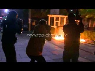 Protestat para Kuvendit të Kosovës - Top Channel Albania - News - Lajme