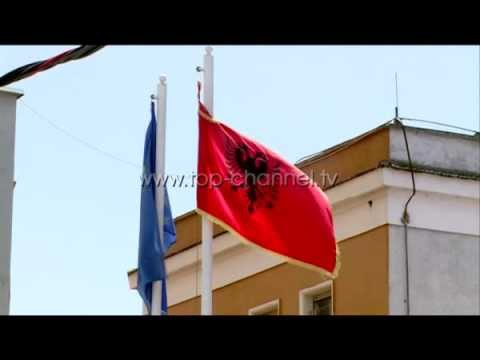 U denoncua në Fiks Fare, 4 vite burg ish-gjyqtares së Lezhës - Top Channel Albania - News - Lajme