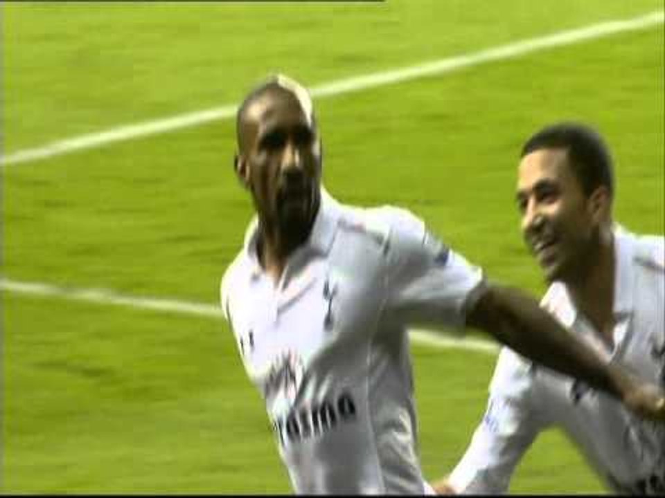 RACIZEM NE ANGLI ARRESTOHEN DY TIFOZE TE SKUADRES LONDINEZE WEST HAM LAJM