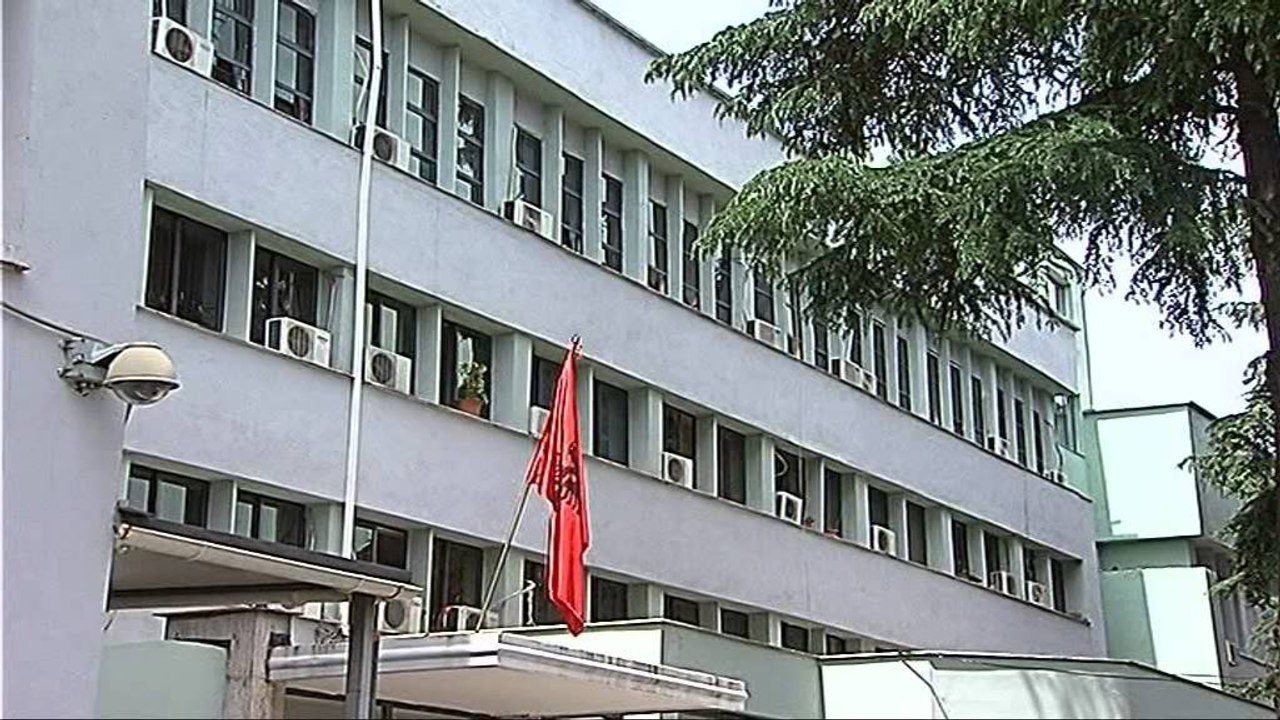 GJYKATA SHTYN PER TE DYTEN HERE SEKUESTRIMIN E PASURISE SE KASTRIOT ISMAILAJT LAJM