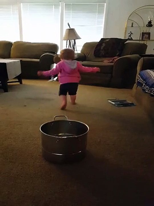 Toddler vs puppy
