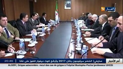 ندوة الأفافاس بين تهور الأفلان و حكمة الأرندي